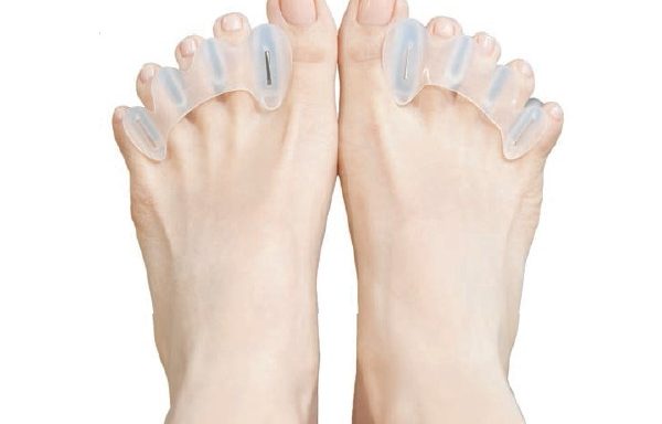 Correct Toes